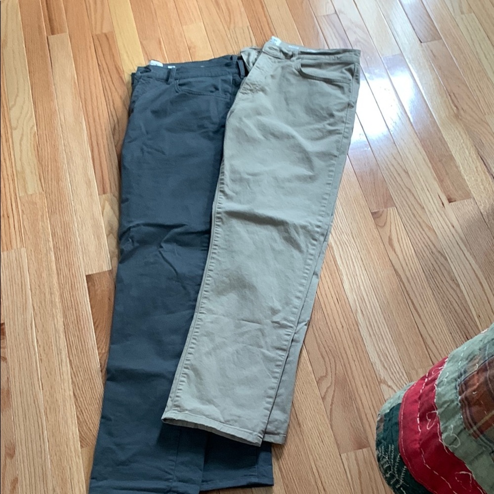 Flint and Tinder Black and Tan Tapered Chinos